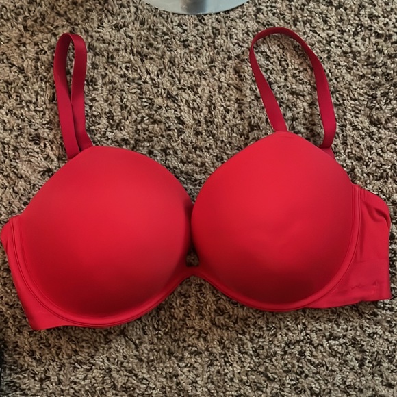 Wear Everywhere Super Push-Up Bra - Picture 6 of 8